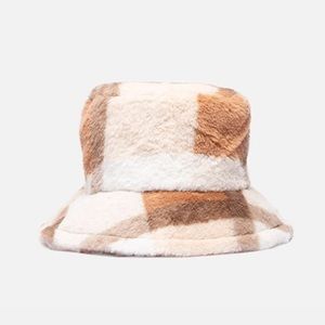 Square Faux Fur Bucket Hat